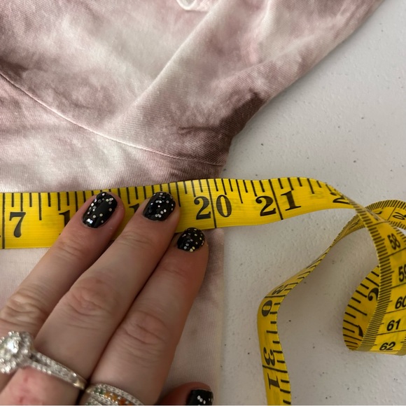 American Eagle Pink White Cold Shoulder Stretch Top Size Medium - Picture 7 of 8